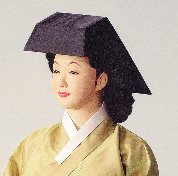 파일:궁중기록화 복식 가리마01 배화여자대학교.jpg