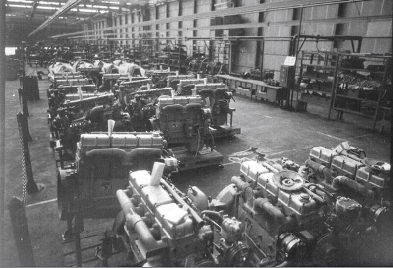 파일:민족기록화 작품 박항섭-한국기계 한국기계공어주식회사공장1.jpg