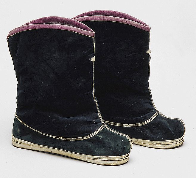 파일:궁중기록화 복식 화03 민속박물관.jpg