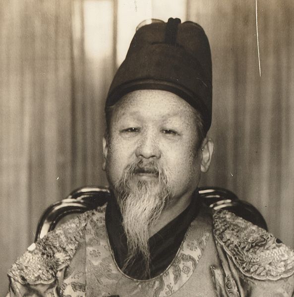 파일:고종 익선관.jpg