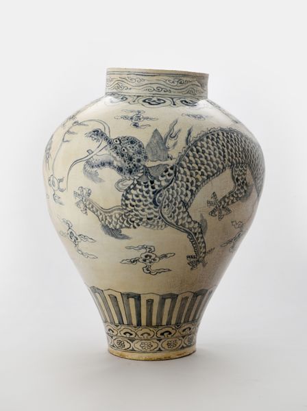 파일:용준 창덕25321 청화백자운룡문준 국립고궁박물관.jpg