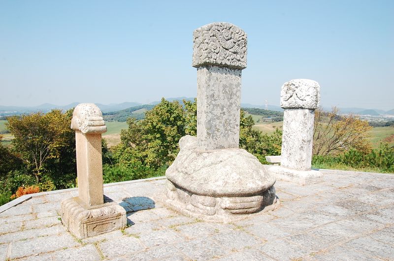 파일:OGPC Myeongjong biseok pano02.JPG