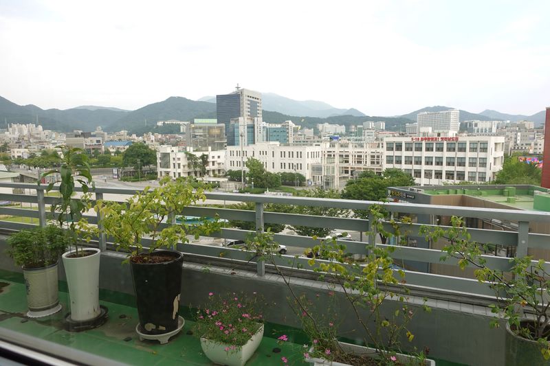 파일:베토벤음악감상실-5.18민주광장 전경.jpg