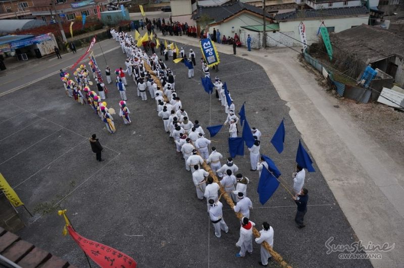 파일:광양용지큰줄다리기.jpg