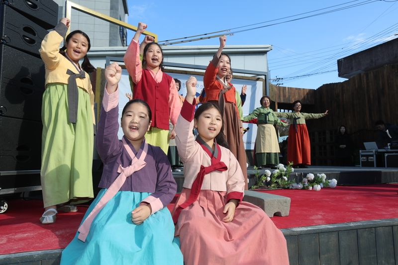 파일:미리미동국 개관식-1.JPG