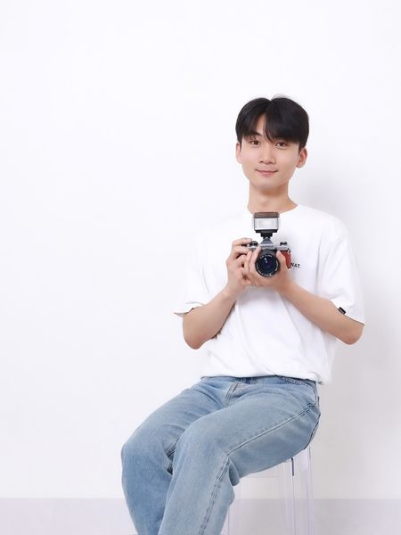 파일:윤병현 프로필.jpg