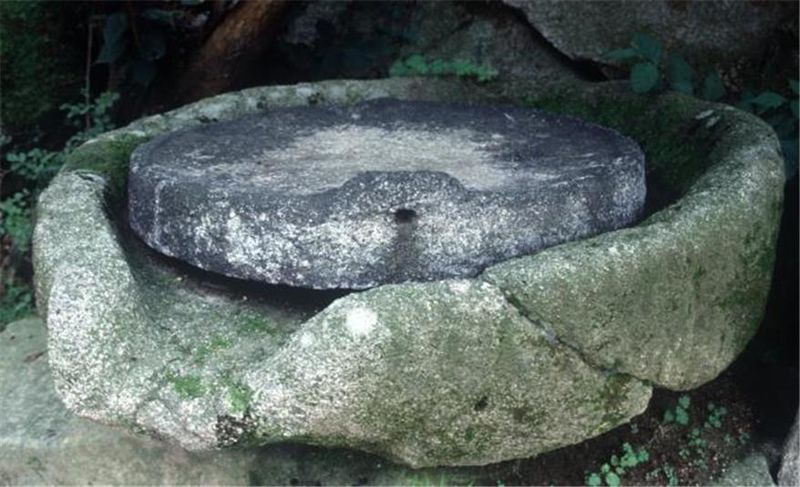 파일:강화 보문사 맷돌.jpg