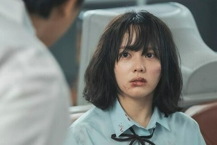 문동은 학생.jpg