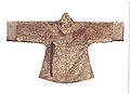 김확 배위 동래정씨(1567~1631)묘 출토 당의.jpg