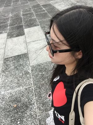 가운데섬네일