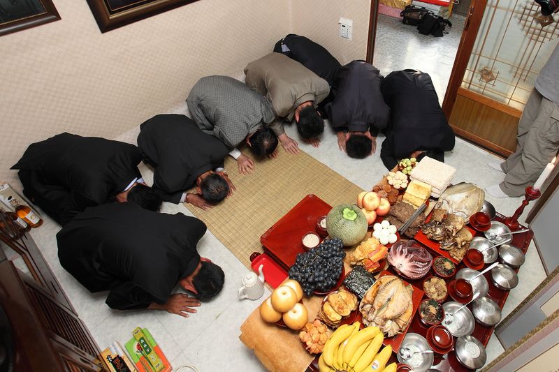 파일:추석 차례(사진 제공 국립민속박물관).jpg