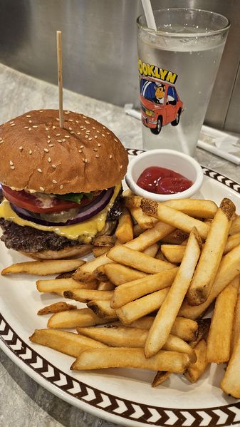 파일:BDY 햄버거.jpg