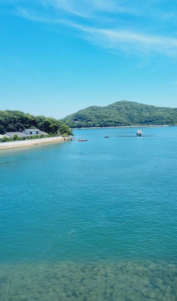 파일:넓디넓은 일본의 파아란 바다.jpg